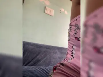 Bongacams Best live sex cam show of LittleToxic