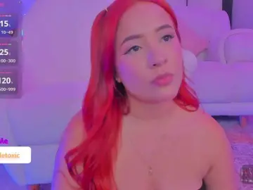 Bongacams Adult Webcam of LittleToxic