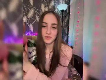 Bongacams Live Sex Cam of SweetPussies