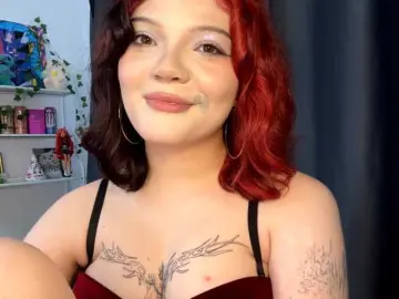 Bongacams Nude Webcam of PhiaMoon