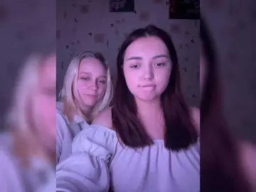 Bongacams Watch Live Sex Cams of BellaAndAlice