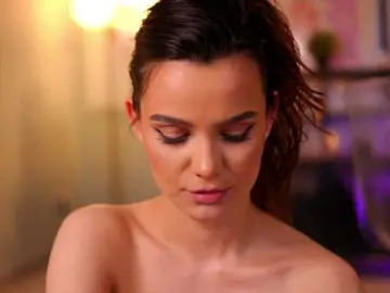 Bongacams Private Sex Chat of LenaLaurent