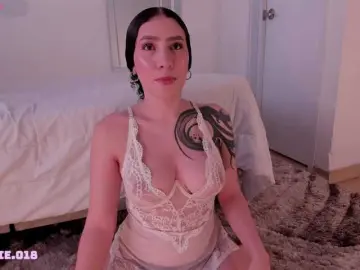 Bongacams Free Live Porn of Lexie-red