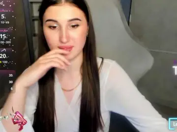 Bongacams Adult Webcams of Emily-Lews