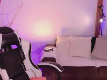 Bongacams Watch Live Sex Cams of ChloeMoreti