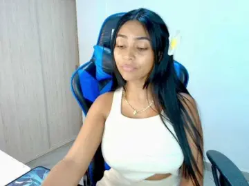 Bongacams Sex Cam of Sophiiaaxx
