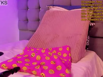 Bongacams Adult Webcam of Sweet-samy-1