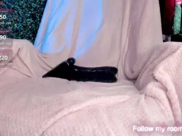 Bongacams Adult Video Chat of LeenyLipss