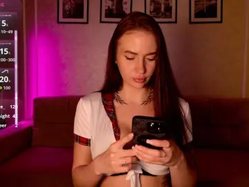 Bongacams Watch Live Sex Cams of -moon-girl-18