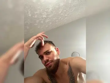 Bongacams Free Porn Cam of Traxalka666