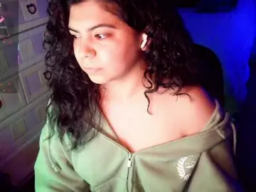 Bongacams Watch Live Sex Cams of Kimmiakiss22