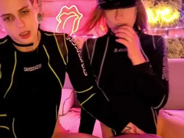 Bongacams Free Live Porn of 2Laski2