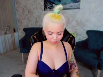 Bongacams Watch Live Sex Cams of FunnyVibe