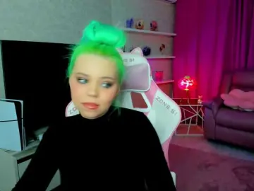 Bongacams Nude Webcam of FunnyVibe