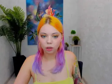 Bongacams Live Sex Cam of FunnyVibe