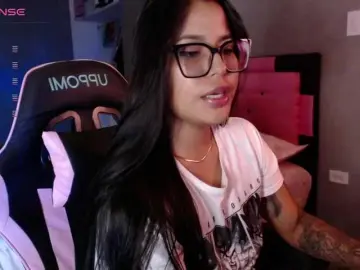 Bongacams Free Live Porn of OliviaCarter1