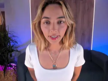 Bongacams Private Sex Chat of MelissaMoore