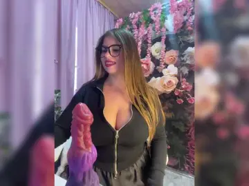 Bongacams Adult Webcams of ELIZABETH-PLANET