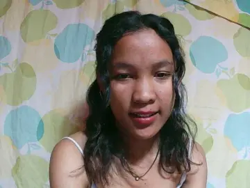Bongacams Free Porn Cam of Louane01