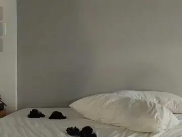 Bongacams Sex Cam of Bella-J