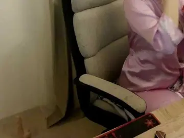 Bongacams Live Sex Cam of alissonone