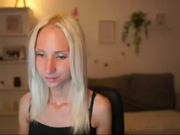 Bongacams Private Sex Chat of piperperri18