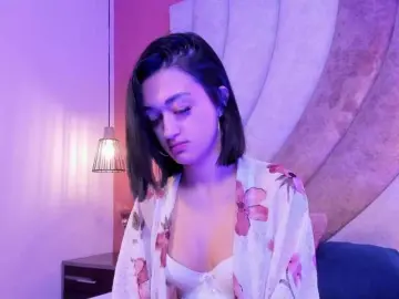 Bongacams Live Sex of LeahSaenz