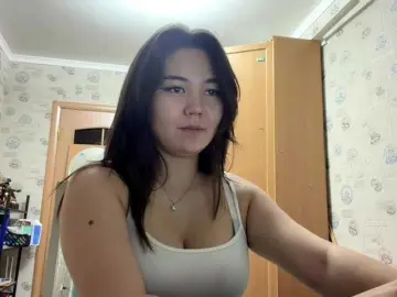 Bongacams Adult Webcam of CrystaTakenaka