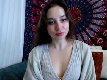 Bongacams Adult Webcams of AdalynGlow