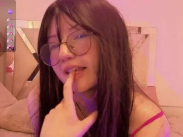 Bongacams Adult Webcam of LEAH-TAY