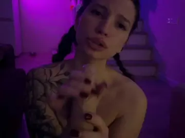 Bongacams Adult Webcam of VoyDoll