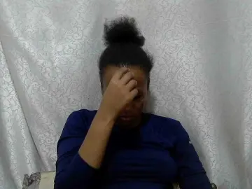 Bongacams Sex Cam of Caroldoly