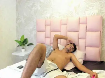 Bongacams Free Porn Cam of DaveAndEmma