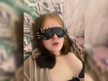 Bongacams Free Porn Cam of LinbergLin