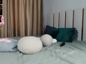 Bongacams Live Sex Cam of sweety-bunny