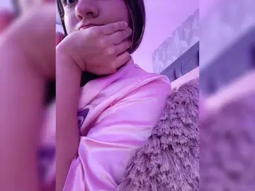 Bongacams Best Webcam of BellaSaint