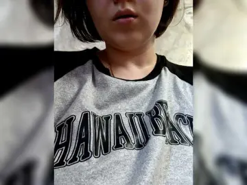 Bongacams Watch Live Sex Cams of FoxyLoVe01