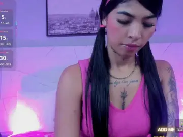 Bongacams Free Live Porn of LEAH-SWEET