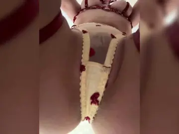 Bongacams Sex Chat of U-Moni