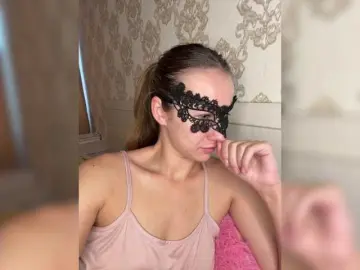 Bongacams Watch Live Sex Cams of U-Moni