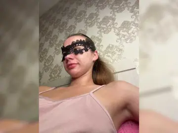 Bongacams Nude Webcam of U-Moni