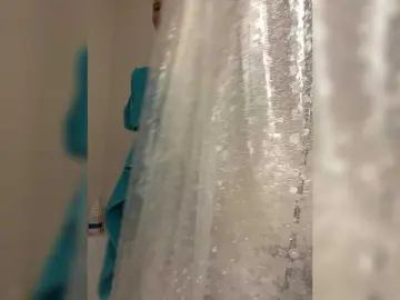 Bongacams Nude Webcam of LinaTwins