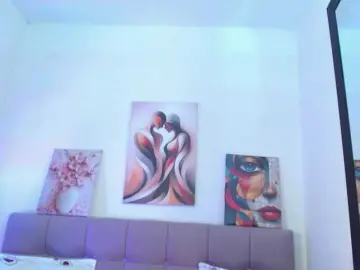 Bongacams Watch Live Sex Cams of Hellen-star