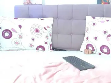 Bongacams Watch Live Sex Cams of Hellen-star