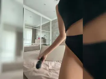 Bongacams Private Sex Chat of MolliKiana