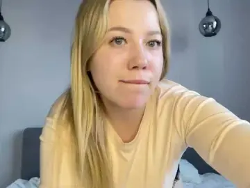 Bongacams Live Sex Cam of AlyraSun