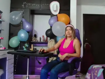 Bongacams Live Sex of hot-sexy-bunny