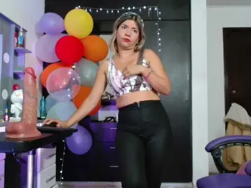 Bongacams Adult Video Chat of hot-sexy-bunny