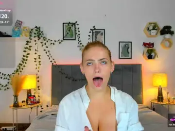 Bongacams Sex Chat of DellaRowwe
