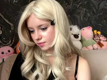 Bongacams Free Porn Cam of BundtAmely